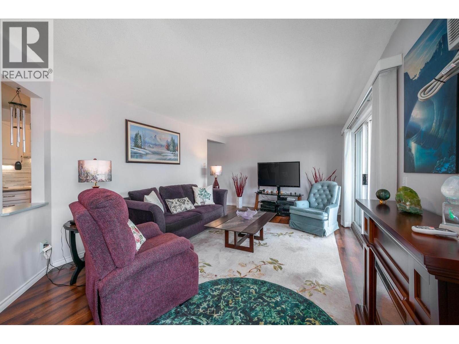 #103 878 Bernard Avenue - 5