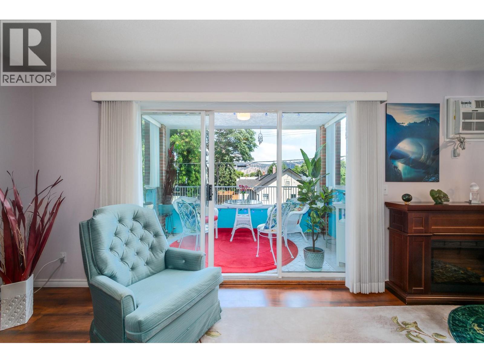 #103 878 Bernard Avenue - 8