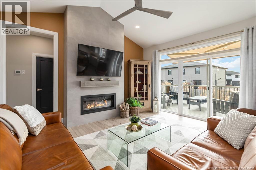 96 BLACKSTONE Drive - 11