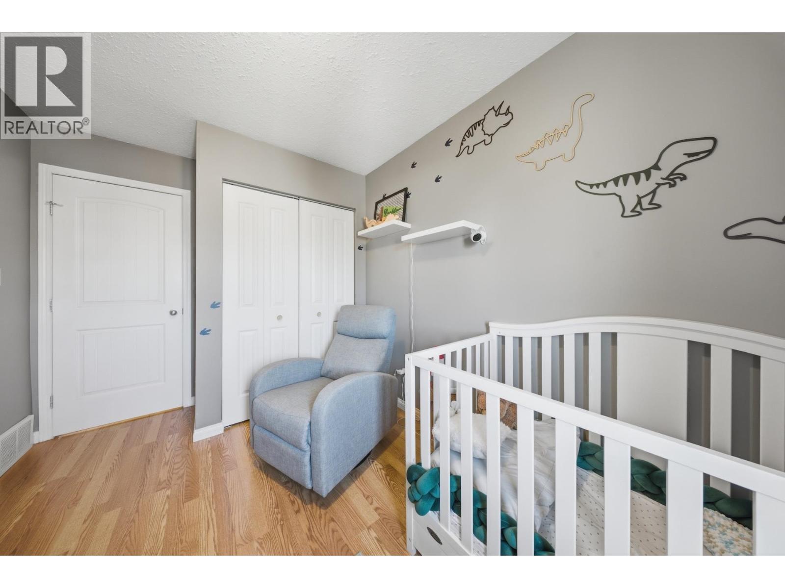 8406 86 AVENUE - 17