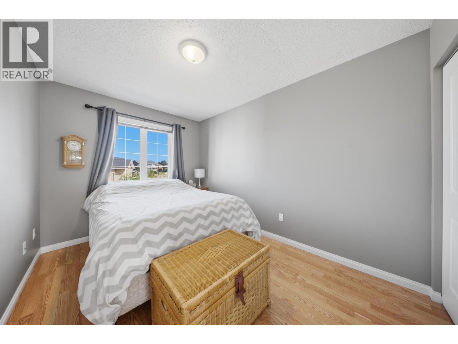 8406 86 AVENUE - 18