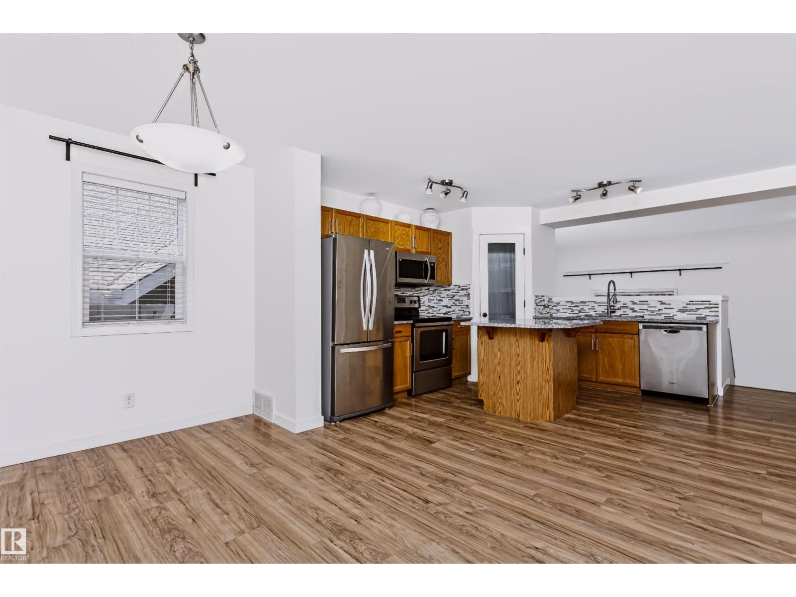 #66 8304 11 AV SW - Image 21