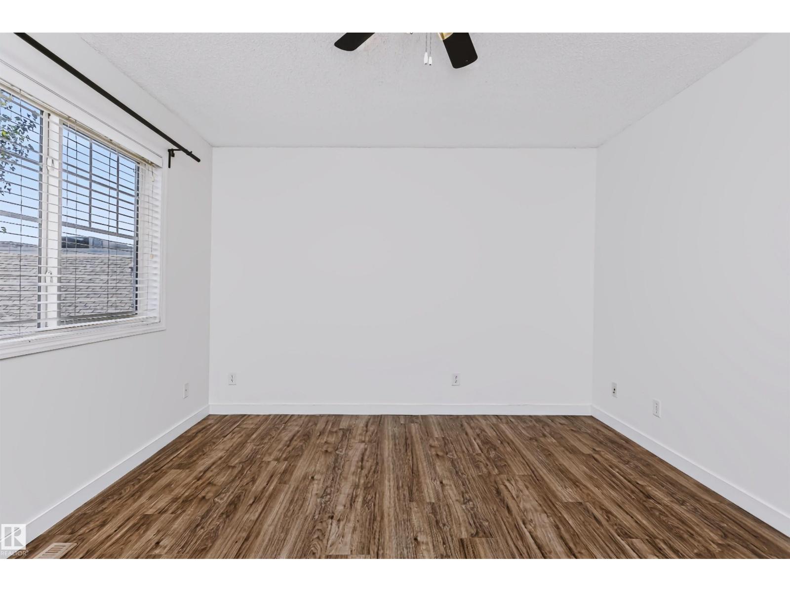 #66 8304 11 AV SW - 29
