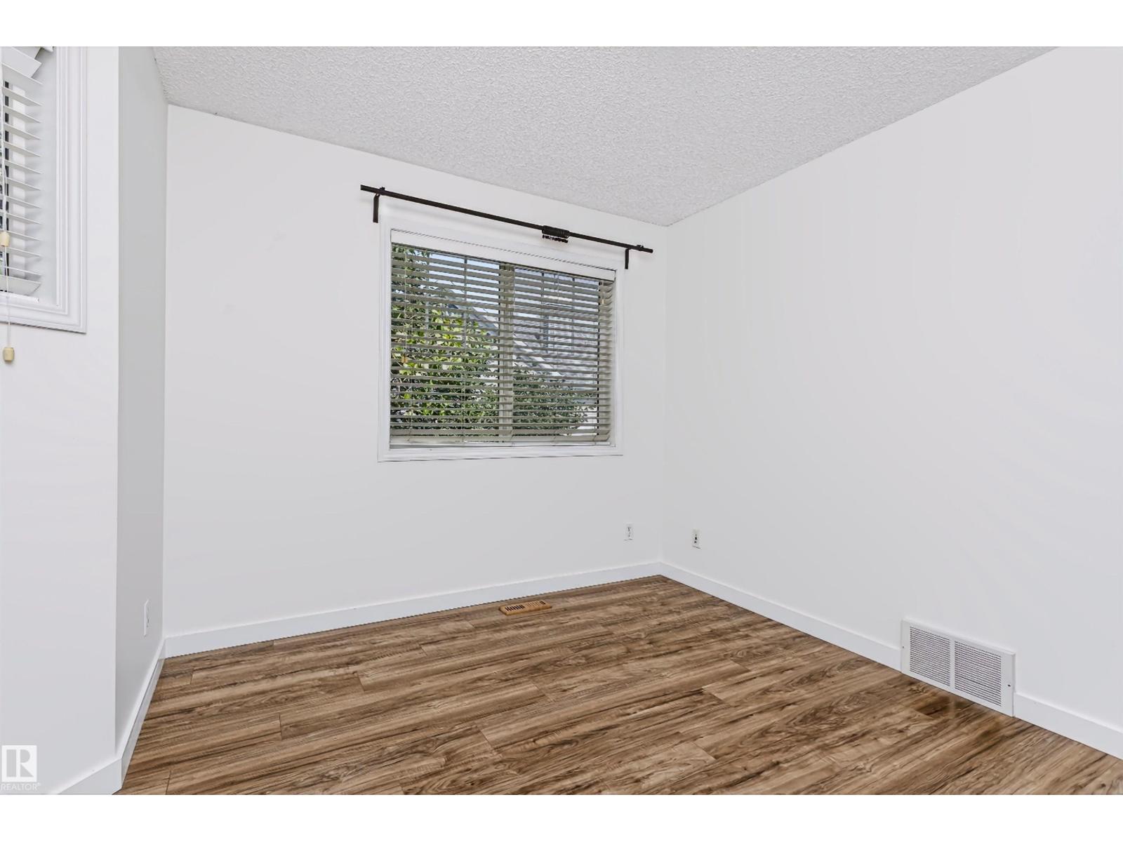 #66 8304 11 AV SW - 31