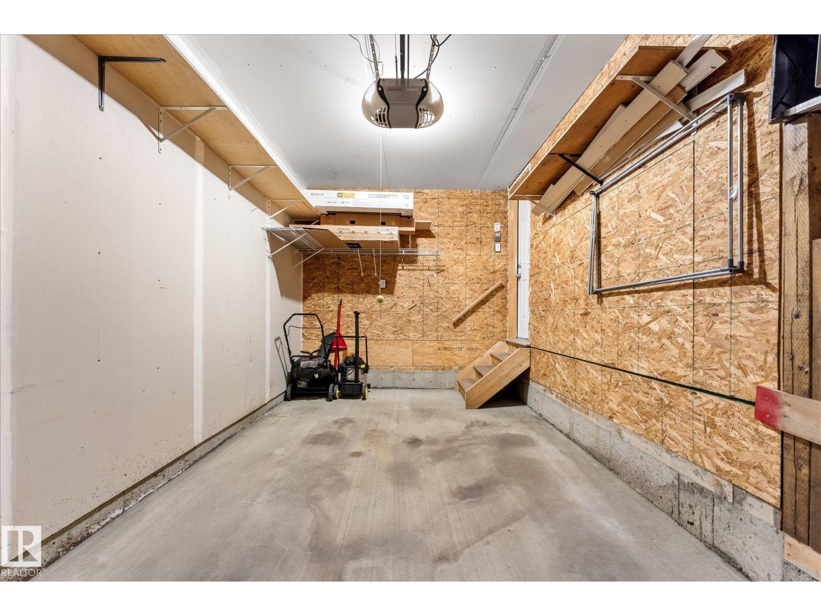 2948 26 ST NW - 35