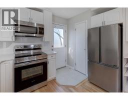 7 Canoe Close, Airdrie, AB T4B2N3 Photo 11