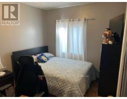 85 Corbett Avenue, Toronto, ON M6N1V3 Photo 7