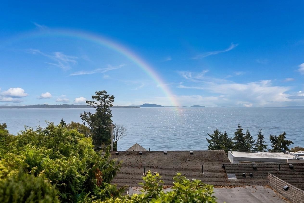 14380 SUNSET DRIVE, White Rock