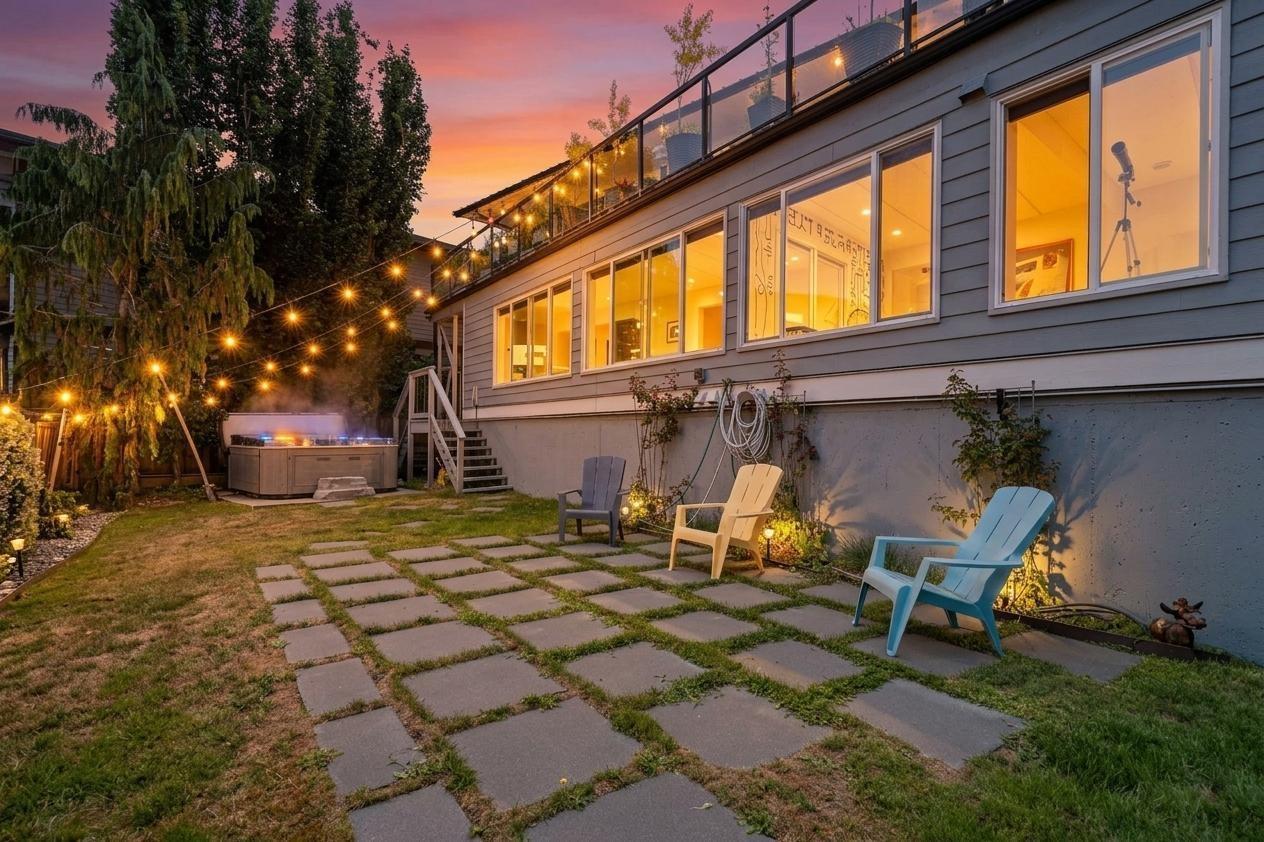 14380 SUNSET DRIVE, White Rock