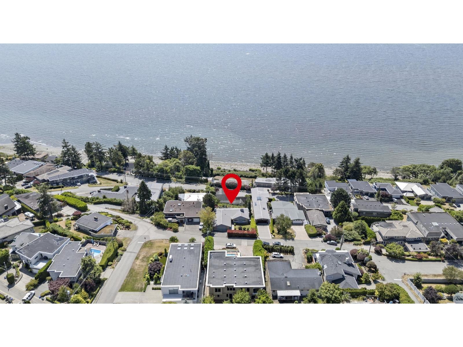 14380 SUNSET DRIVE, White Rock