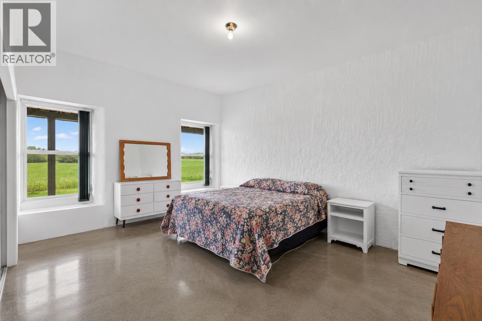 6838 BARRETTE ROAD - 12
