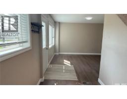 1537 Second Street, Estevan, SK S4A2M9 Photo 17