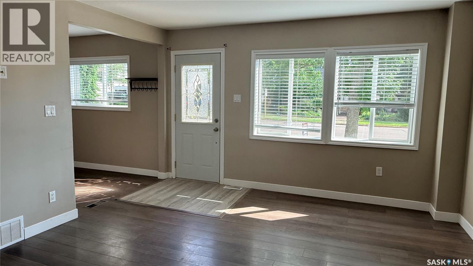 1537 Second STREET - 4