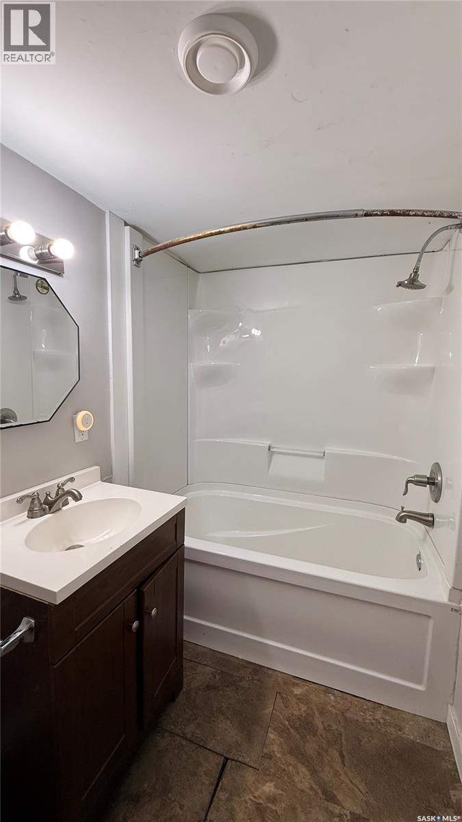 1537 Second STREET - Image 31