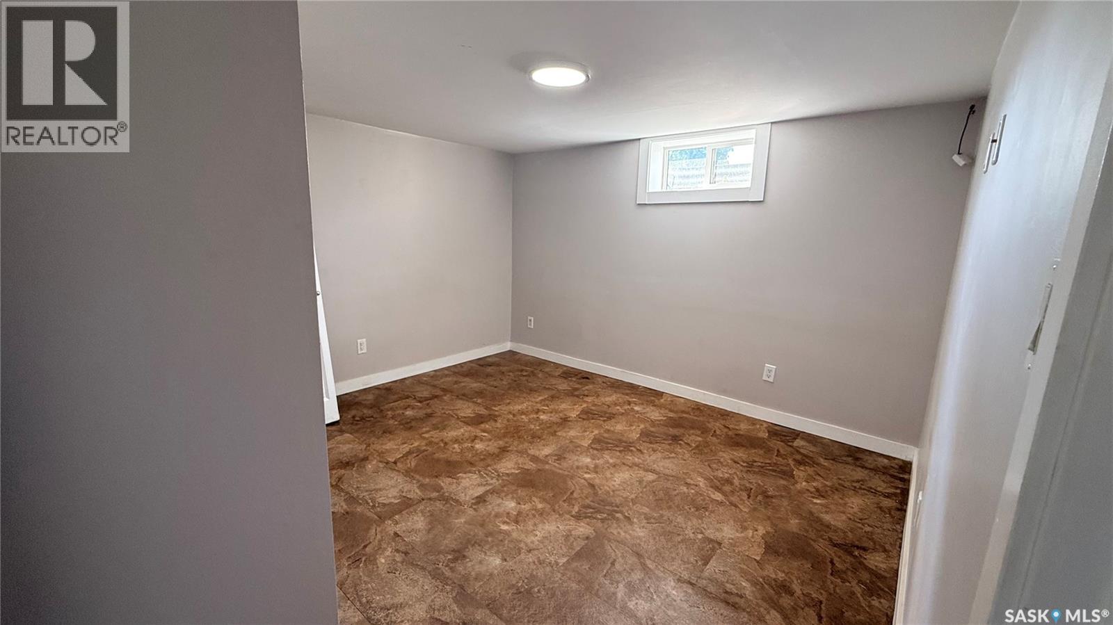 1537 Second STREET - 29