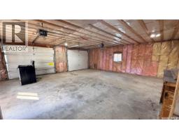 1537 Second Street, Estevan, SK S4A2M9 Photo 40