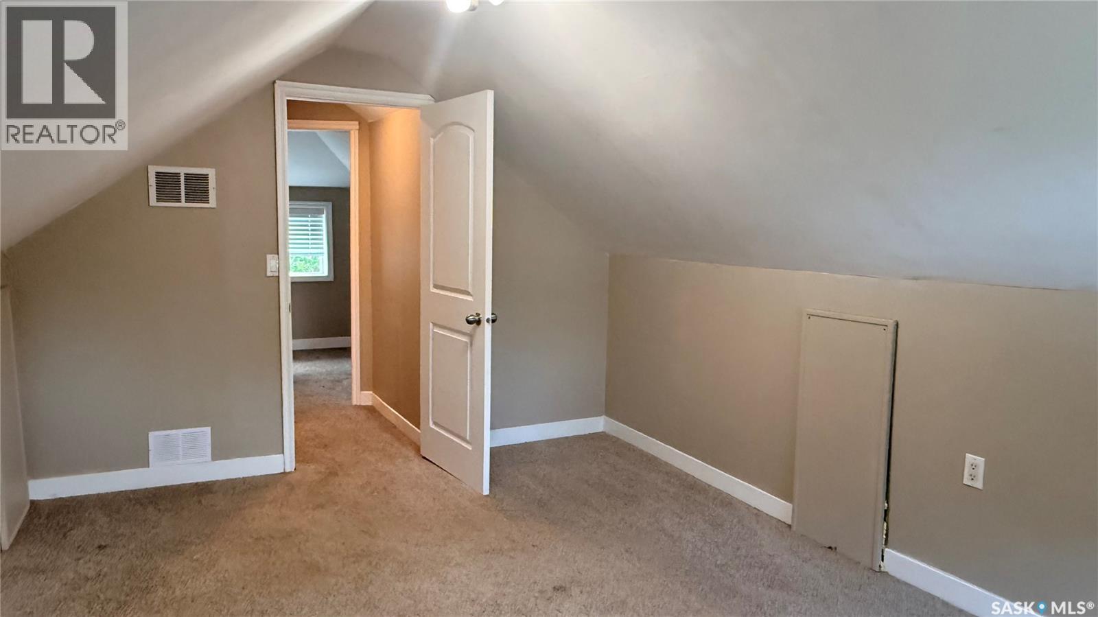 1537 Second STREET - 21