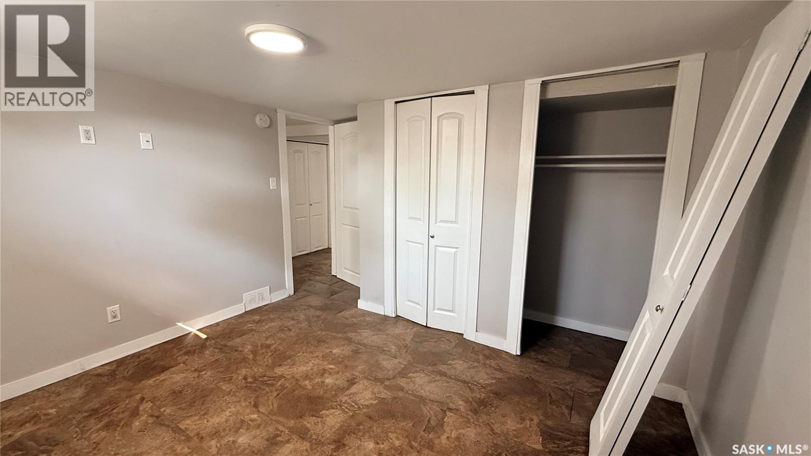 1537 Second STREET - 30