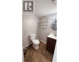 1537 Second Street, Estevan, SK S4A2M9 Photo 32