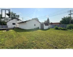 1537 Second Street, Estevan, SK S4A2M9 Photo 36