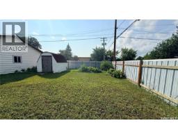 1537 Second Street, Estevan, SK S4A2M9 Photo 37