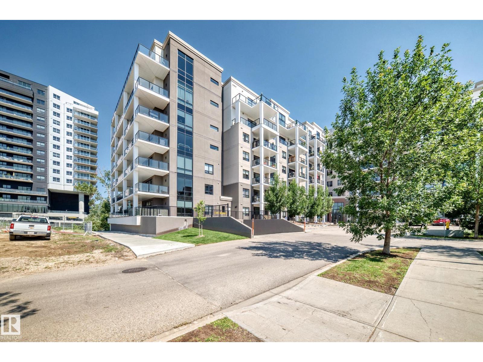 #507 200 BELLEROSE DR - 2