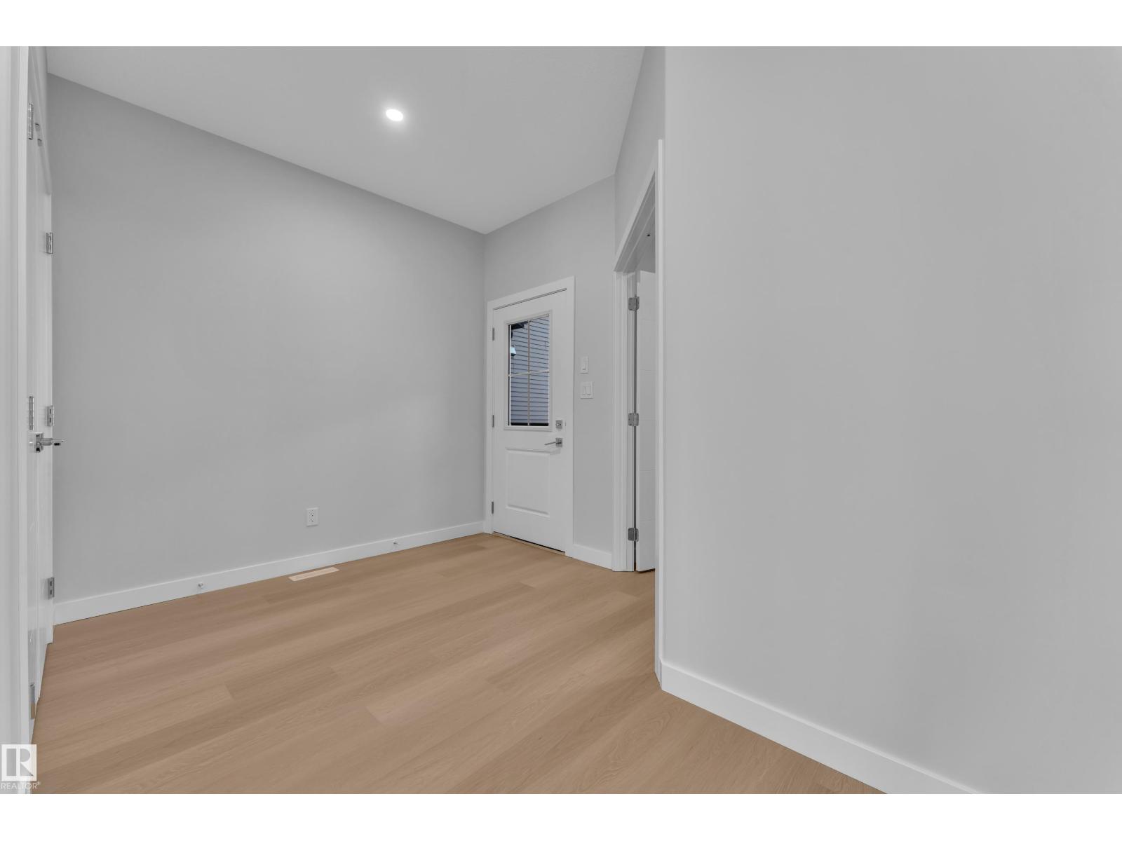 41 Axelwood CR, Jesperdale, Spruce Grove photo 2