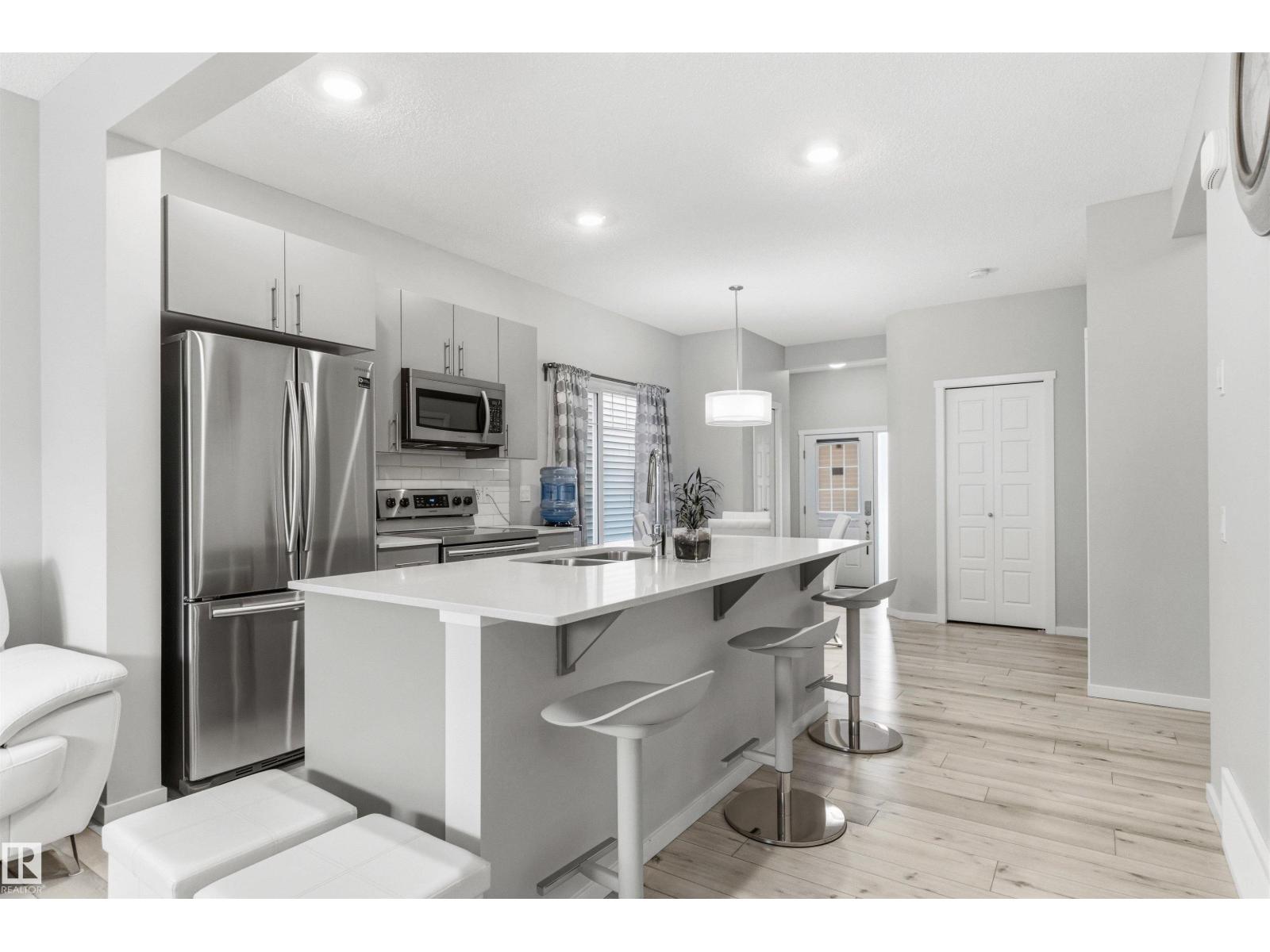 #45 6004 ROSENTHAL WY NW - 21
