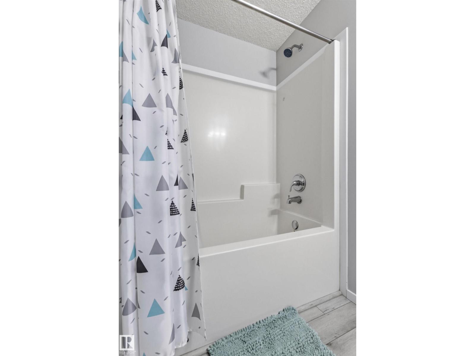 #45 6004 ROSENTHAL WY NW - 43