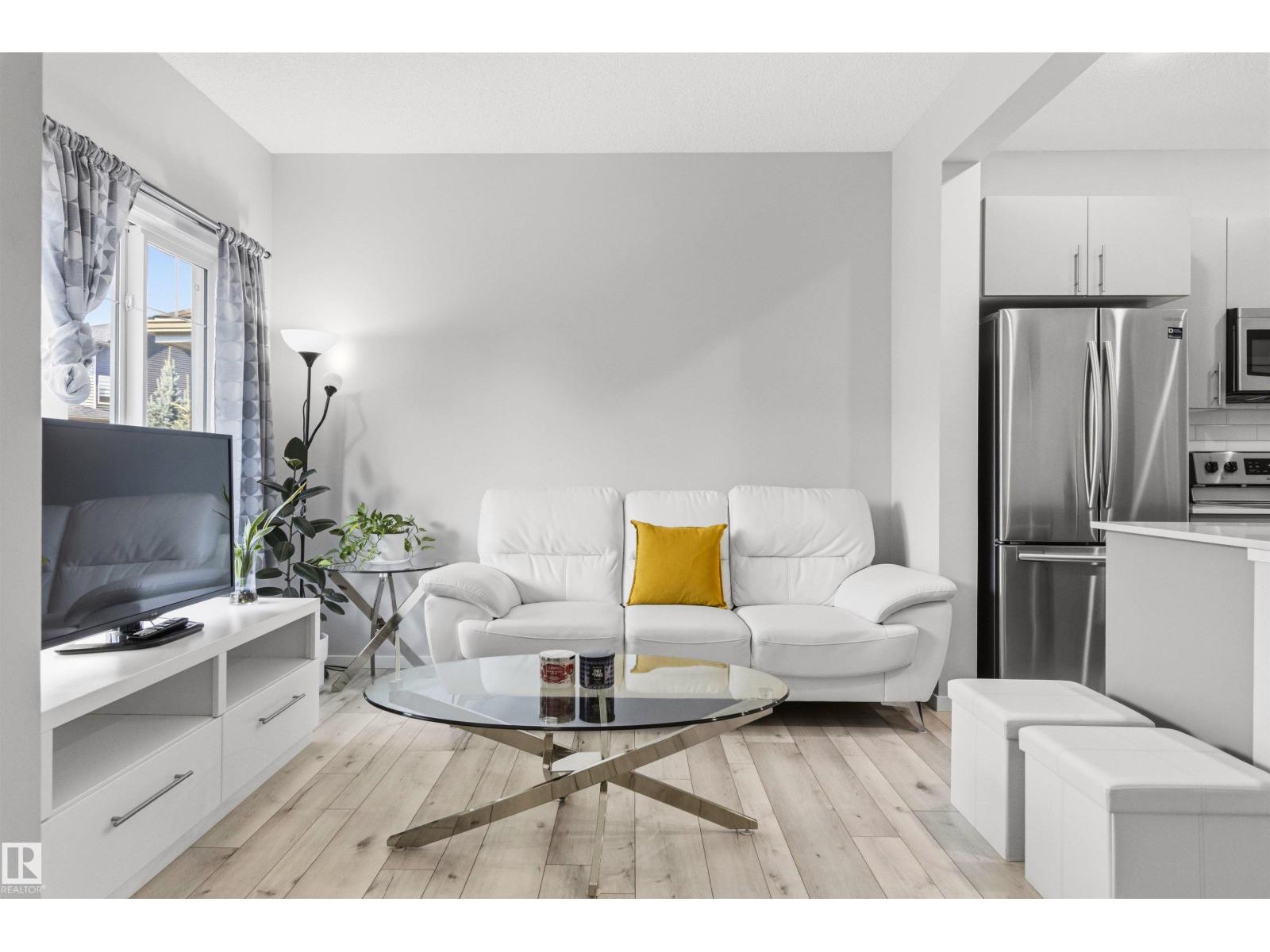 #45 6004 ROSENTHAL WY NW - 24