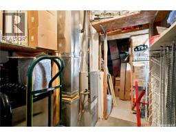 229 1st Avenue W, Assiniboia, SK S0H0B0 Photo 22