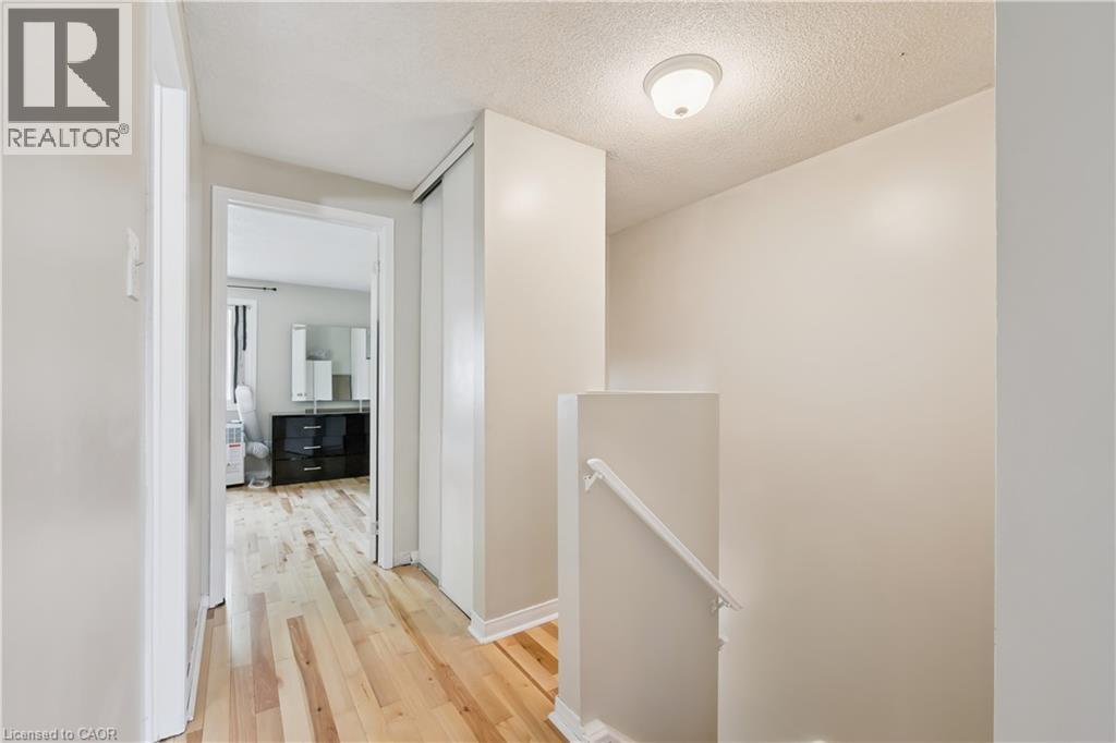 #59 219 KINGSWOOD Drive - 16