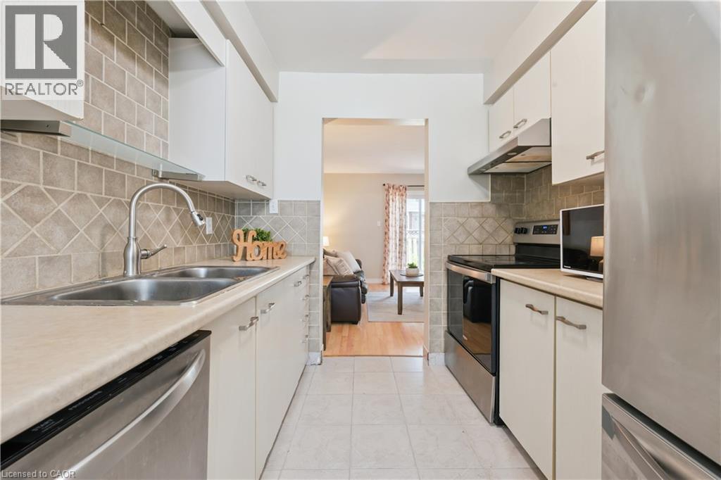 #59 219 KINGSWOOD Drive - 9