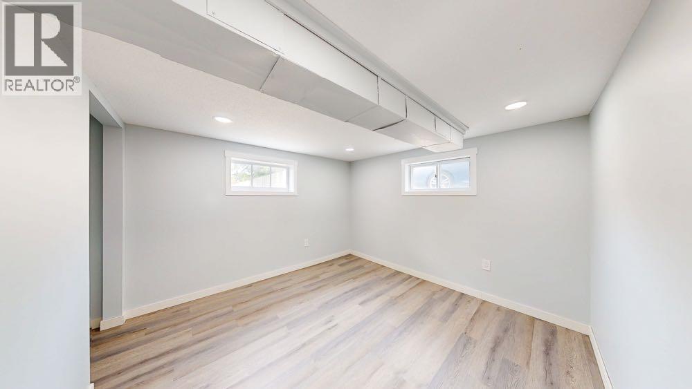 328 2nd Street SE - 27