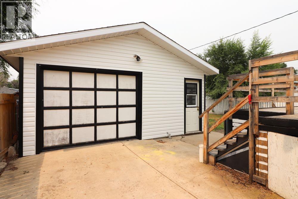 328 2nd Street SE - 6