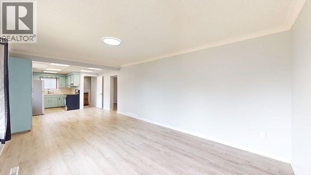 328 2nd Street SE - Image 9