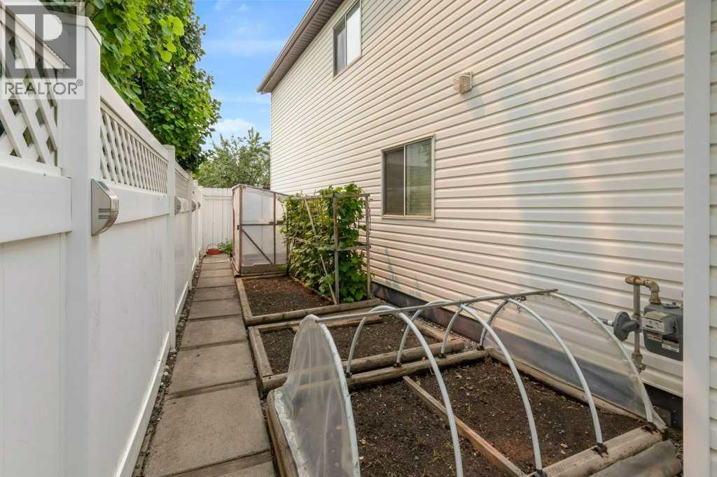 270 Arbour Ridge Park NW - Image 28