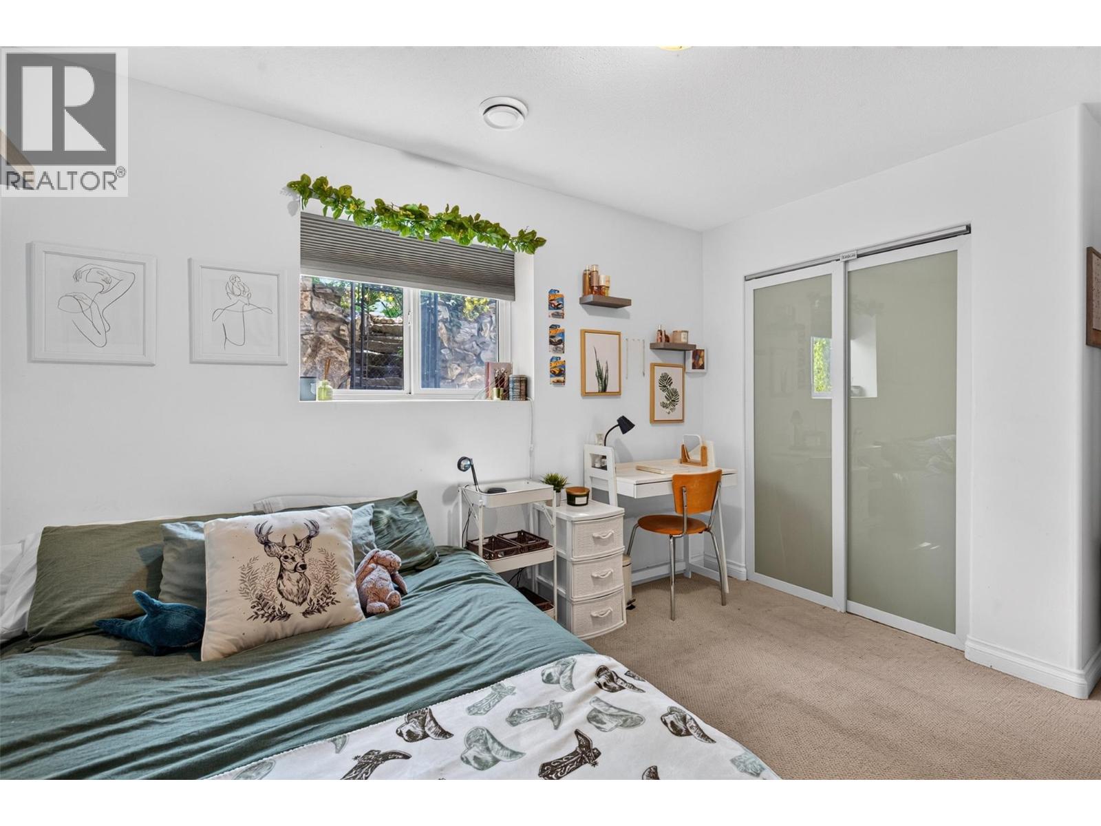 1669 Autumn Road - 38