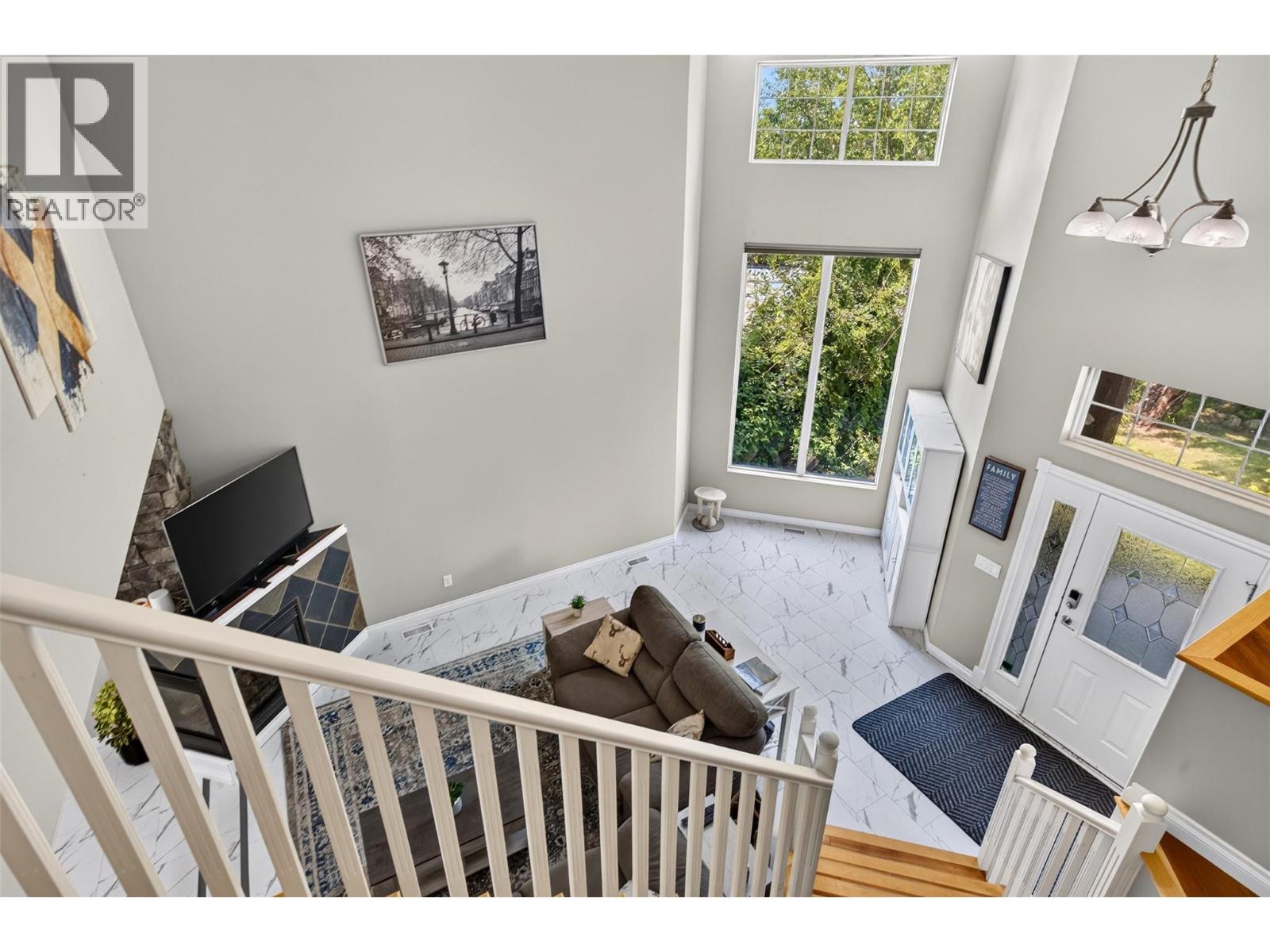 1669 Autumn Road - 34
