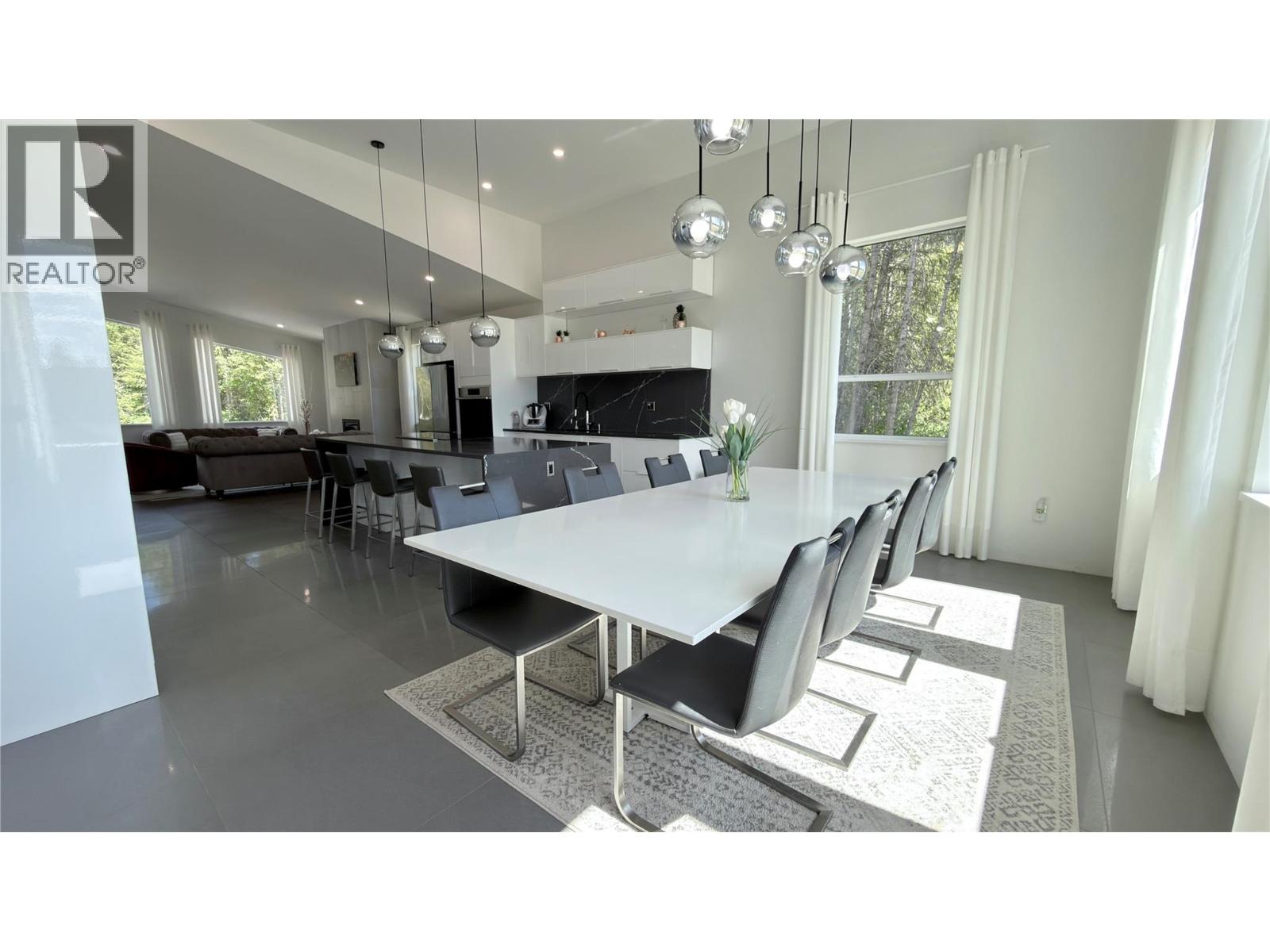 155 Caitlin Road - 17