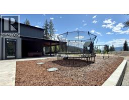 Laundry room - 155 Caitlin Road, Christina Lake, BC V0H1E3 Photo 10