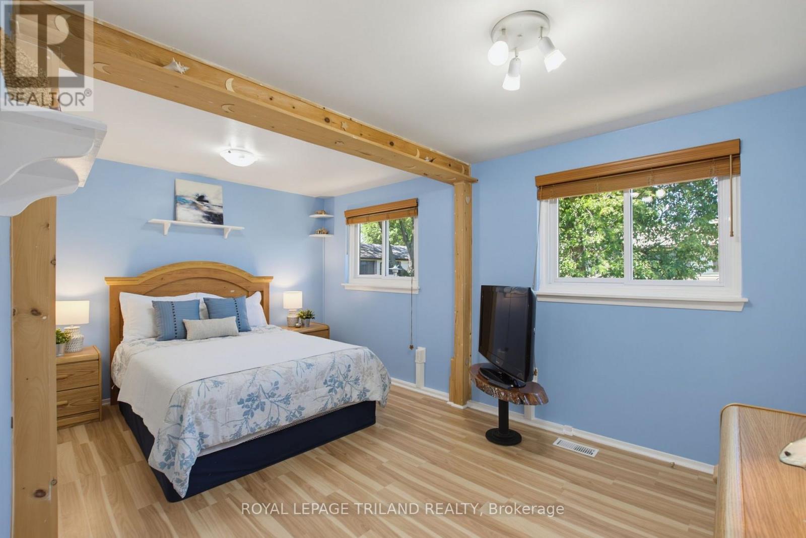 #45 825 DUNDALK DRIVE - Image 16