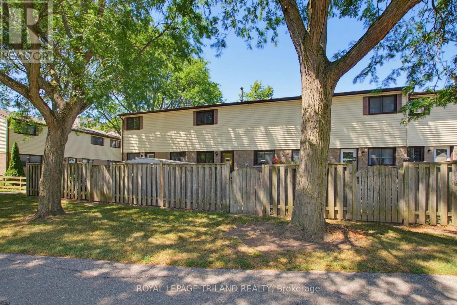 #45 825 DUNDALK DRIVE - Image 30
