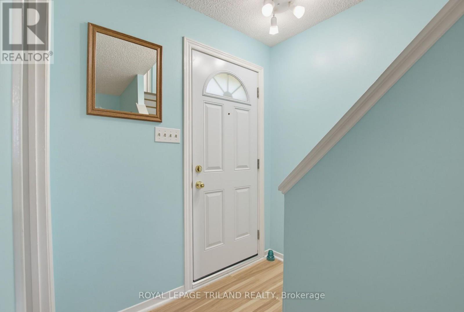 #45 825 DUNDALK DRIVE - Image 4