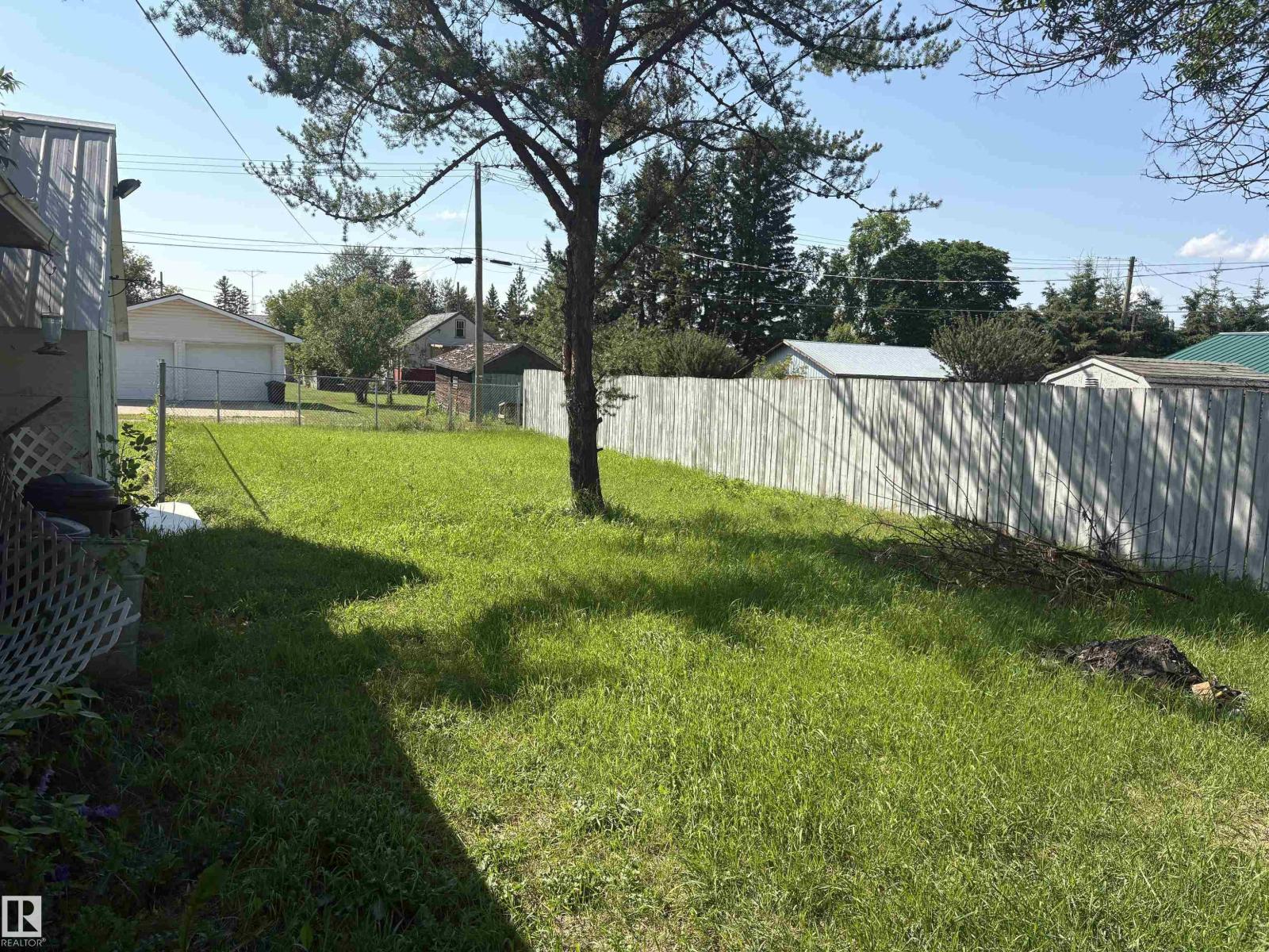 4620 Maria DR - 3