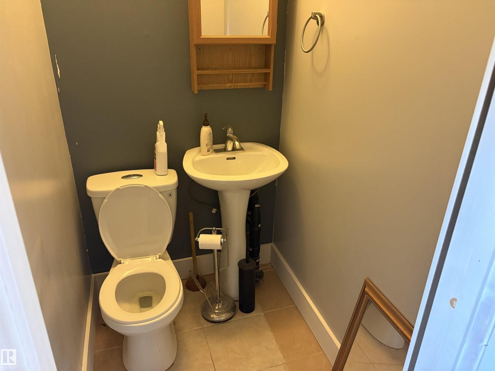 4620 Maria DR - Image 13