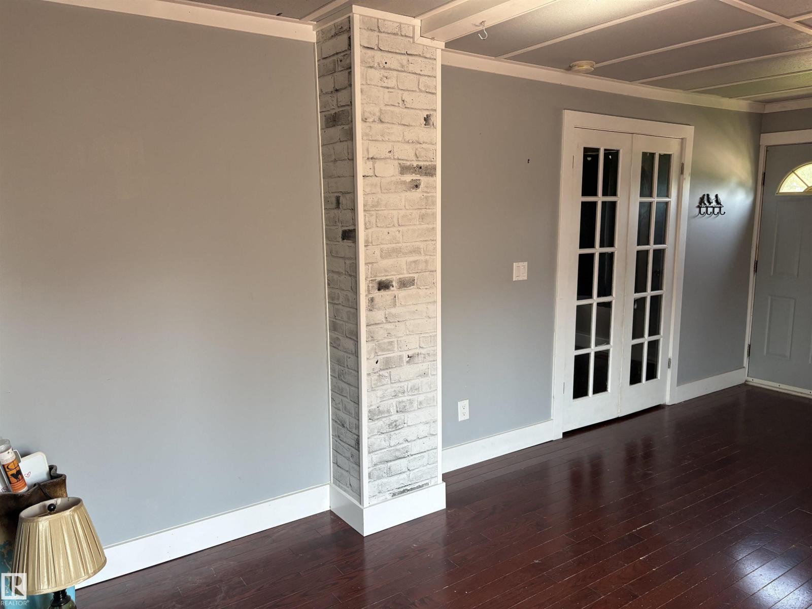 4620 Maria DR - 12