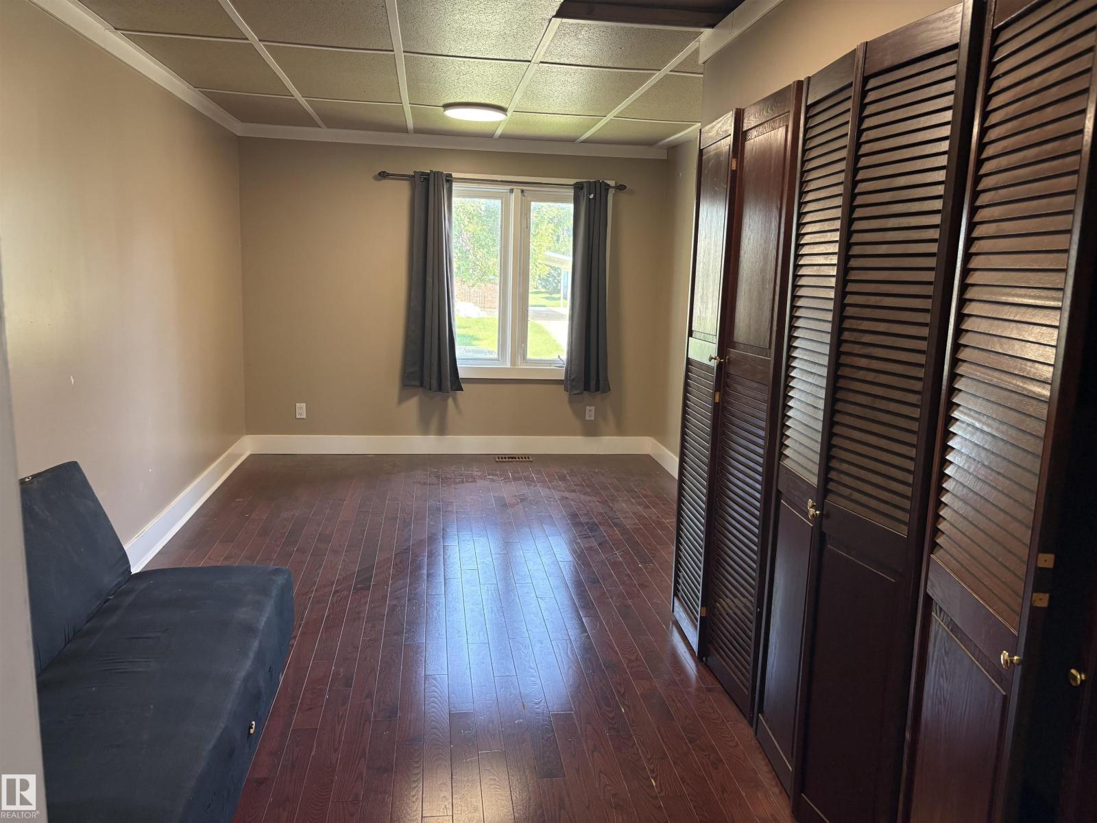 4620 Maria DR - Image 8