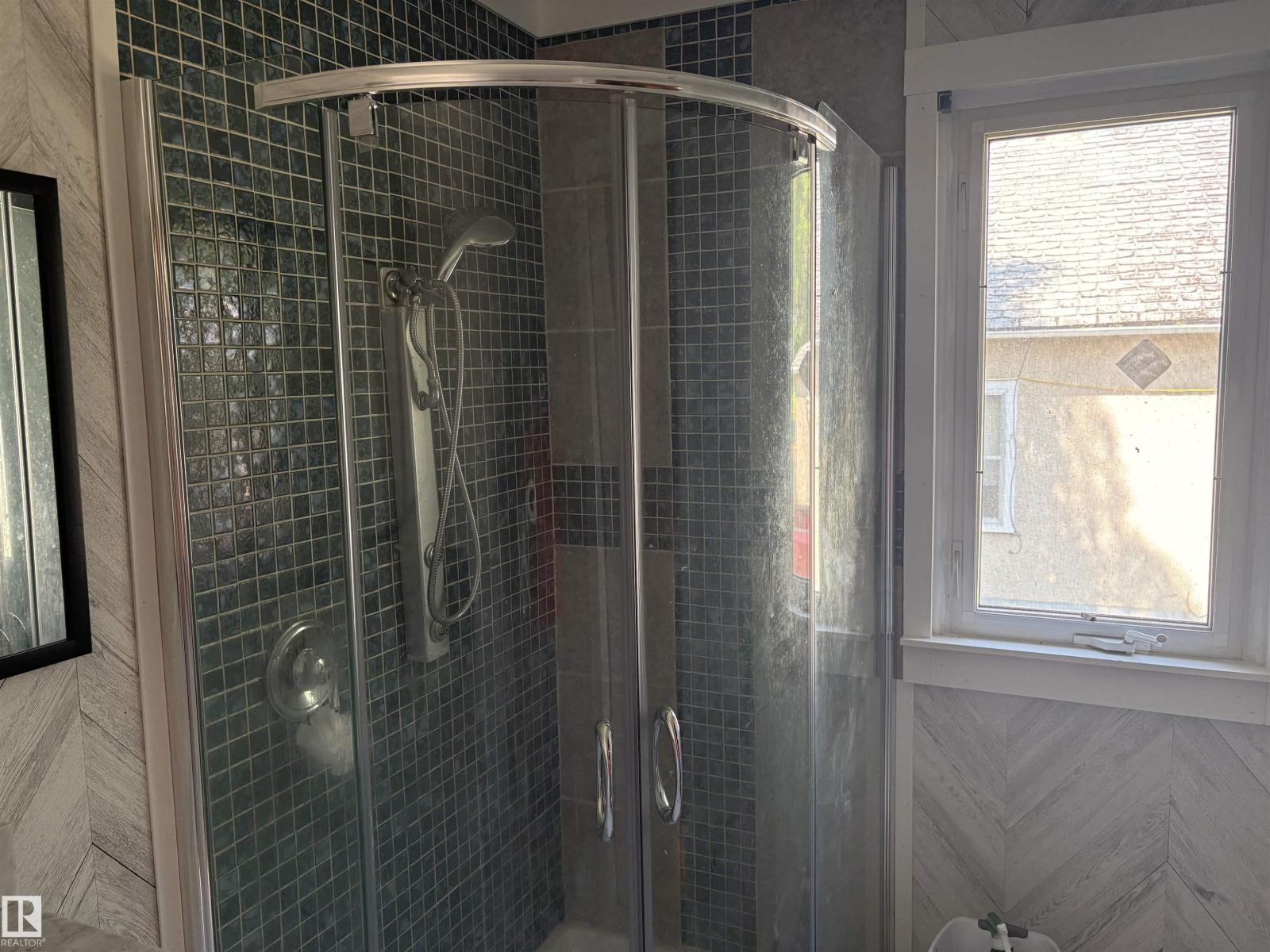 4620 Maria DR - 21