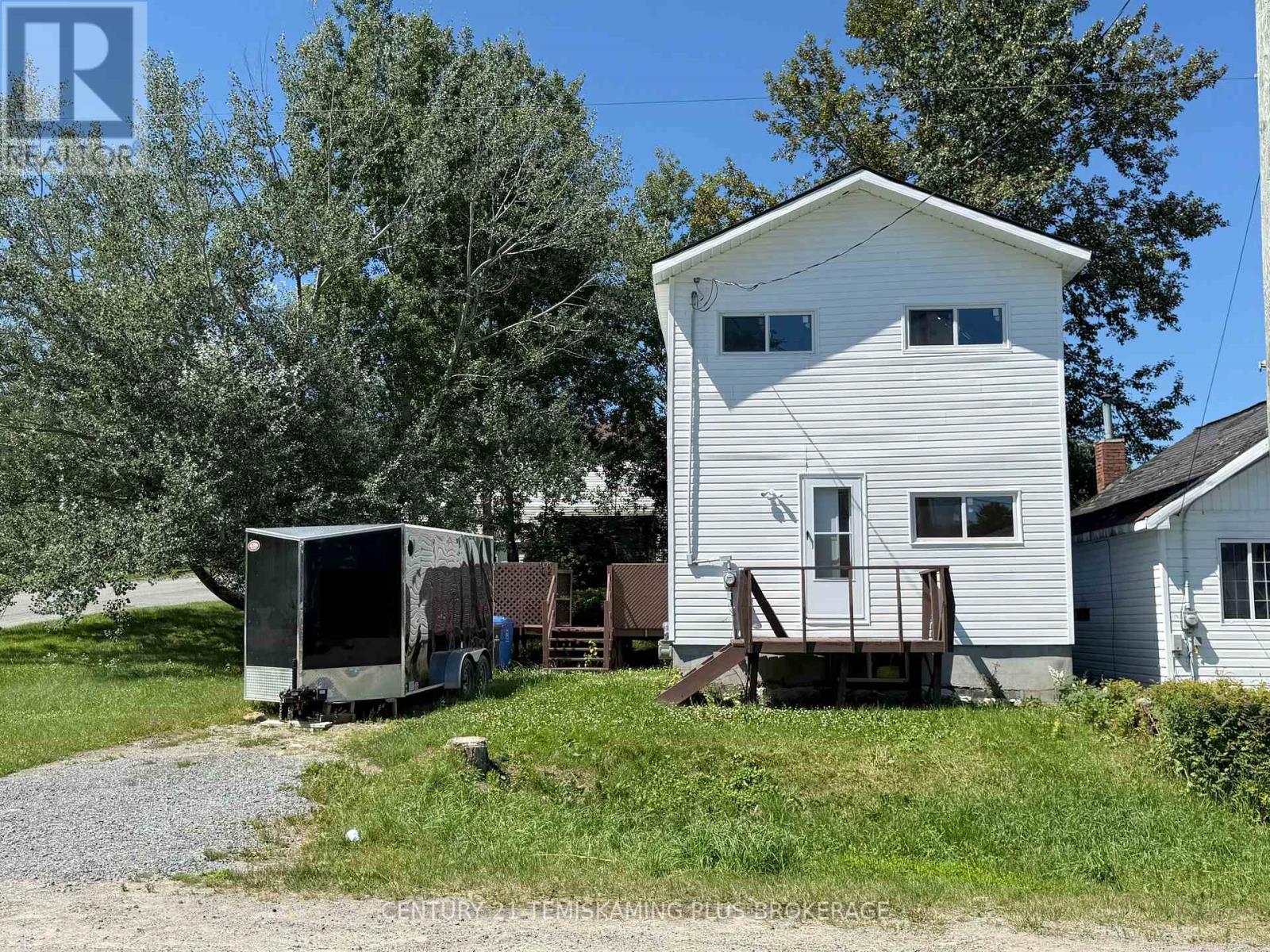 3 BROWN AVENUE - 1